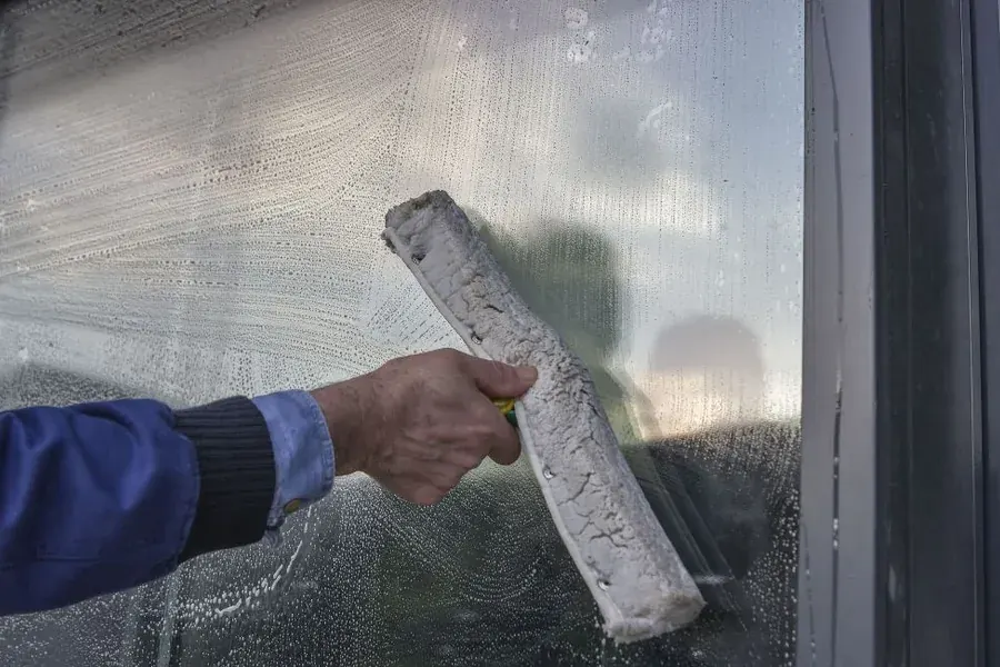 Commercial window cleaning in Lincolnton