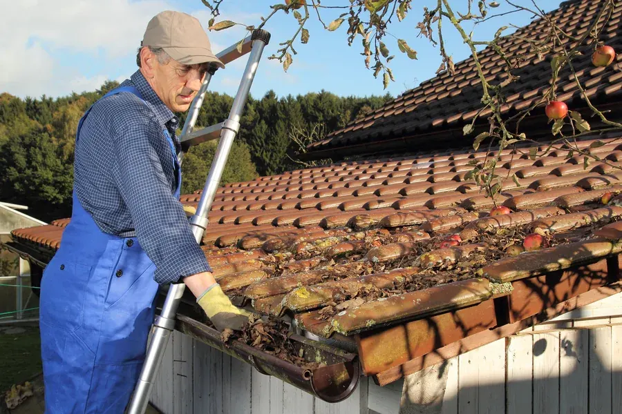 Gutter cleaning on a Lake Norman home