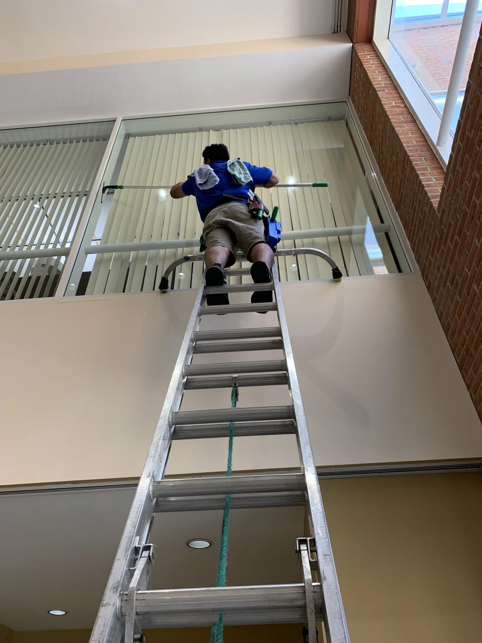 Interior commercial window cleaning in north Charlotte