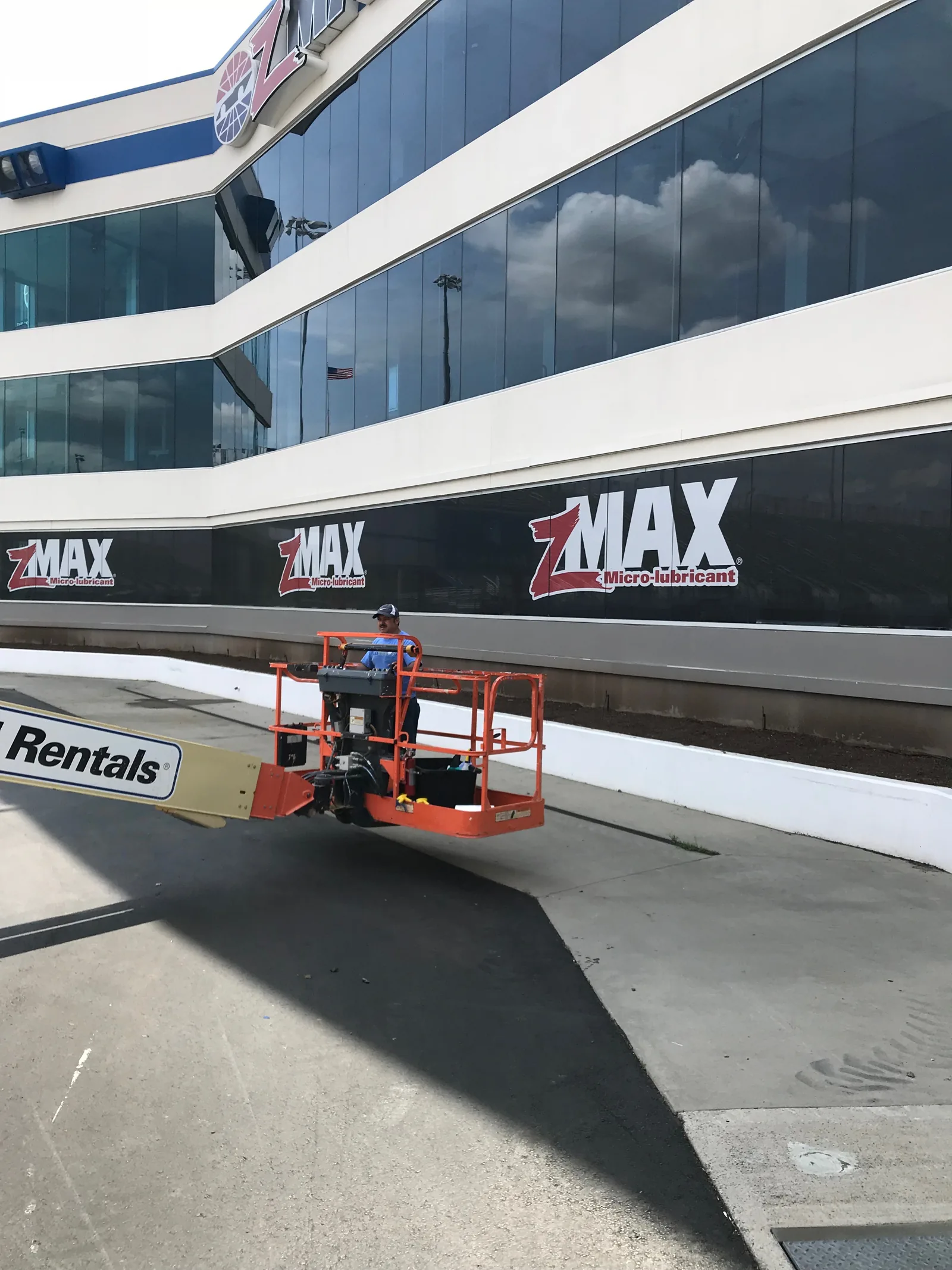 Commercial exterior window cleaning at zMAX in Charlotte